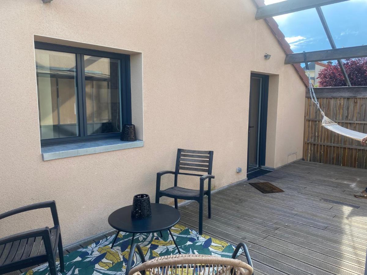 Loft Avec Terrasse Sans Vis A Vis à 3km Du Circuit Avec Garage Au Calme Le Mans